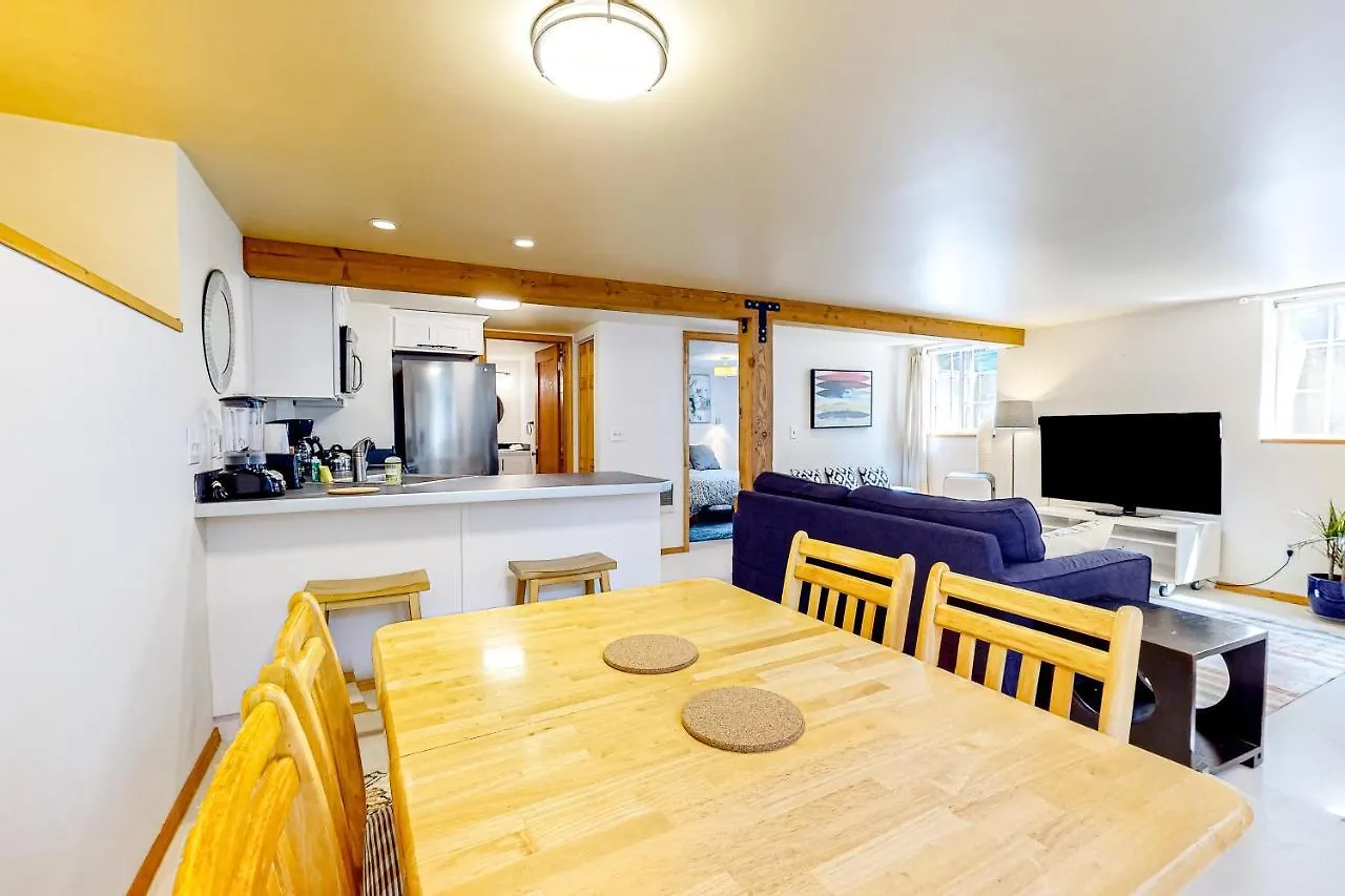 Apartment Cornflower Cottage Portland United States